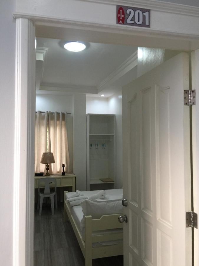 באלר Isaguirre'S Pension House מראה חיצוני תמונה